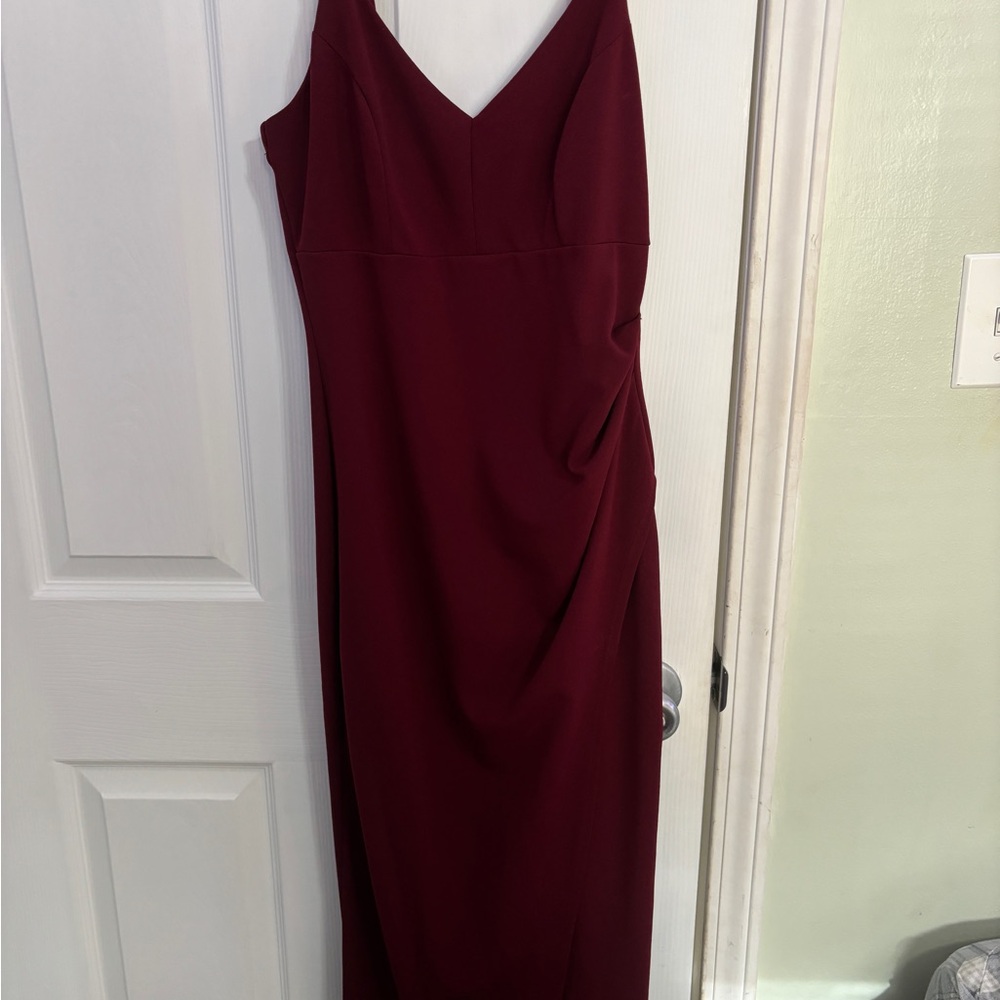 Windsor Burgundy Maxi Dress